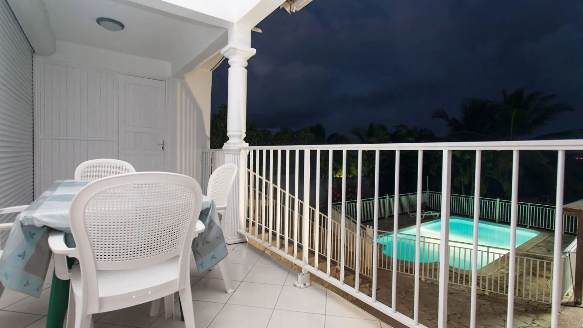 Idyllic Island-Style Flat In Sainte-Anne, Guadeloupe, With One Bedroom Sainte-Anne (Grande-Terre)